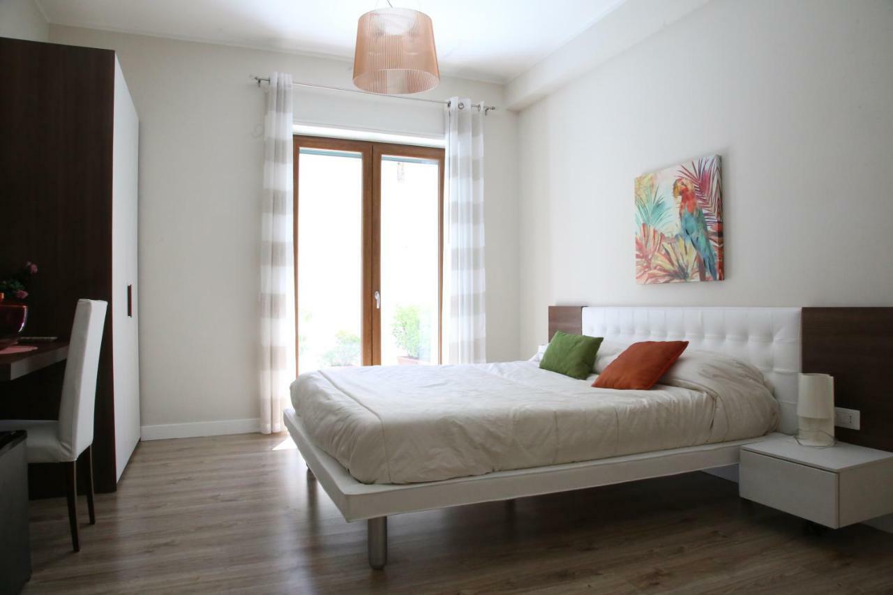 Sorrento Coast Suites B&B Buitenkant foto